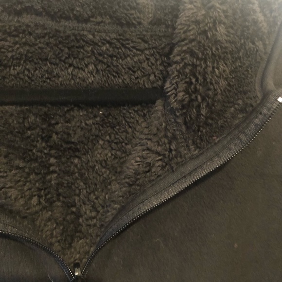 Reversible furry hoodie - Picture 2 of 7